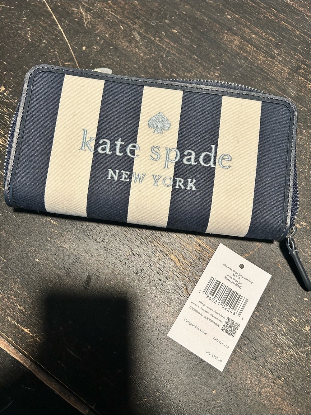 kate spade Navy and Cream Striped Zip Wallet - Picture 1 of 5
